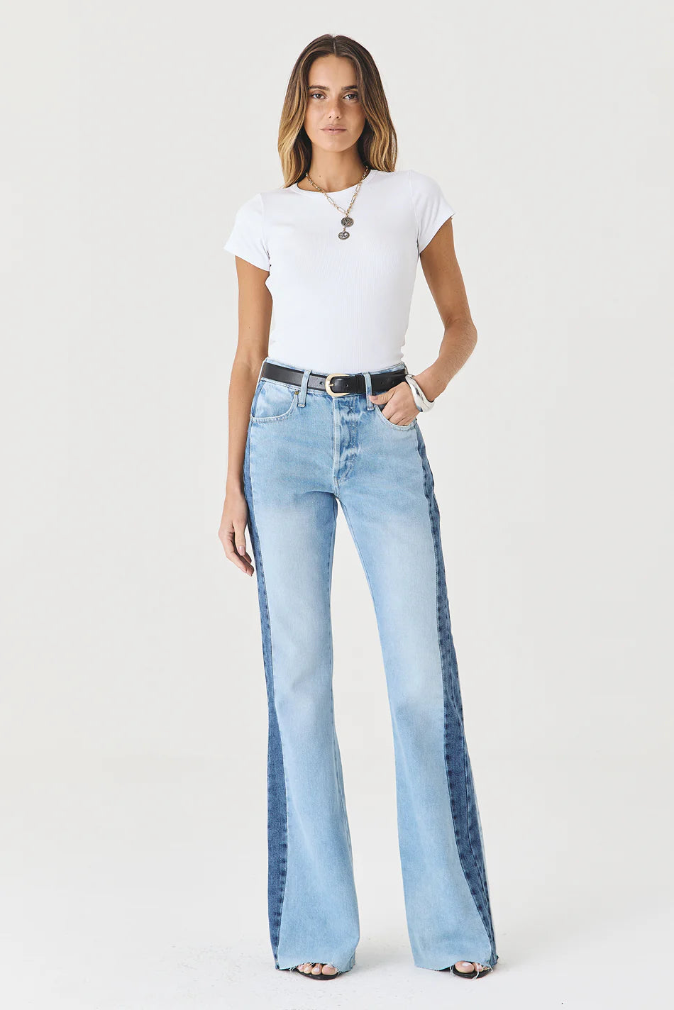 CALÇA ELIS FEMININA BOOTCUT PATCH JEANS CLARO
