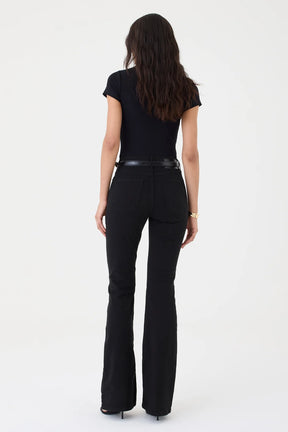 CALÇA LARISSA FEMININA BOOTCUT SARJA PRETA