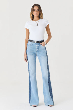 COMPRE 1 E LEVE 3 CALÇAS ELIS FEMININA BOOTCUT  (CLARO, MÉDIO, ESCURO)