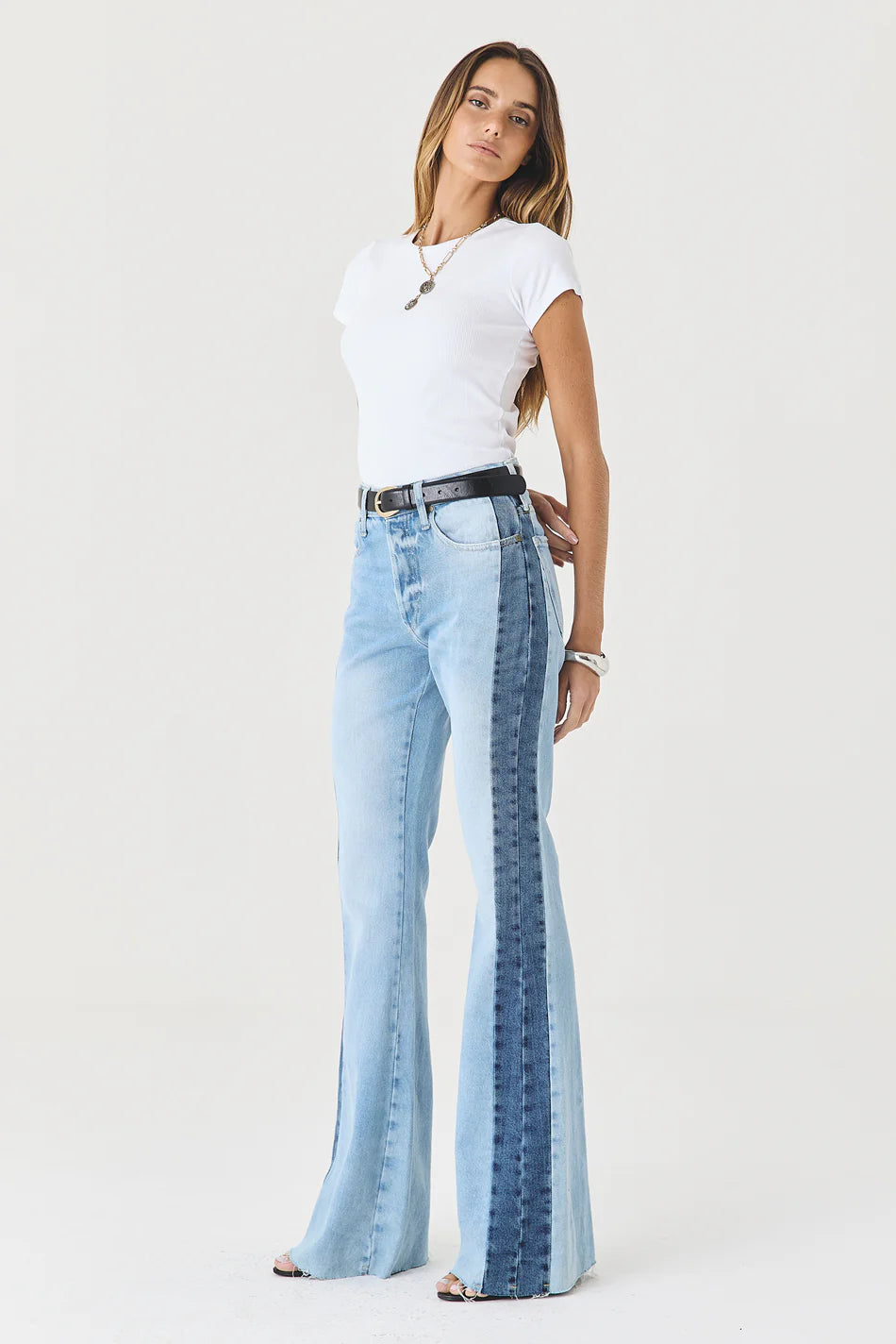 CALÇA ELIS FEMININA BOOTCUT PATCH JEANS CLARO